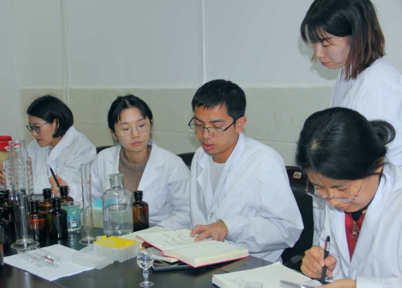 貴州大學邱樹毅院長一行深入貴定縣助力企業(yè)復(fù)工復(fù)產(chǎn)