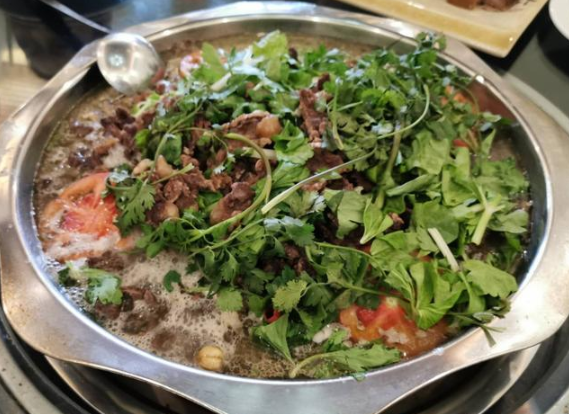 楊灣鄉(xiāng)周村的農(nóng)家土菜：“清燒牛肉”
